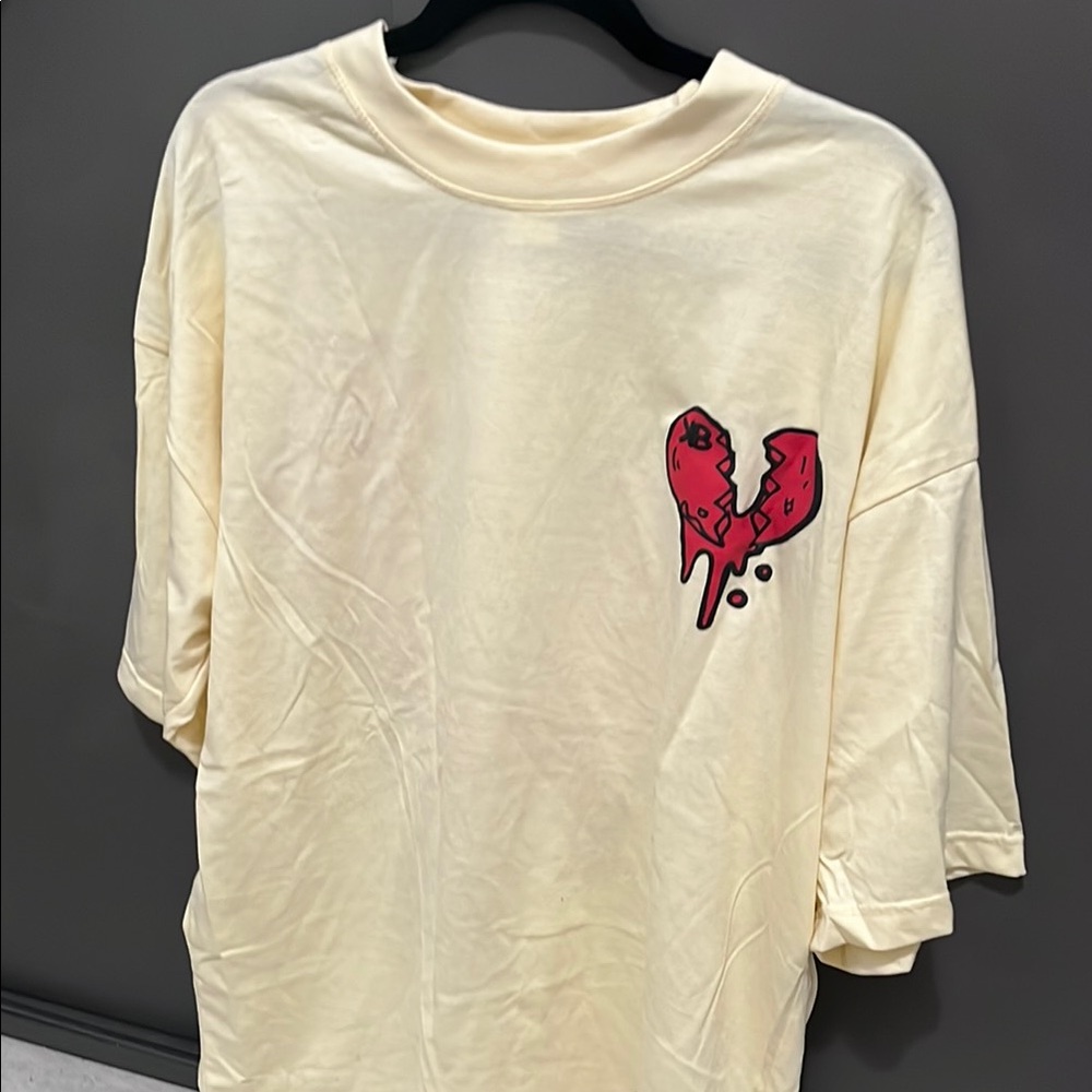 Streetwear Brand Kid Bully Cream Shirt with Red Heart